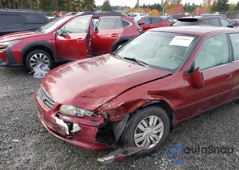 2001 Toyota Camry Ce из США, поврежденный, VIN 4T1BG22K51U072963